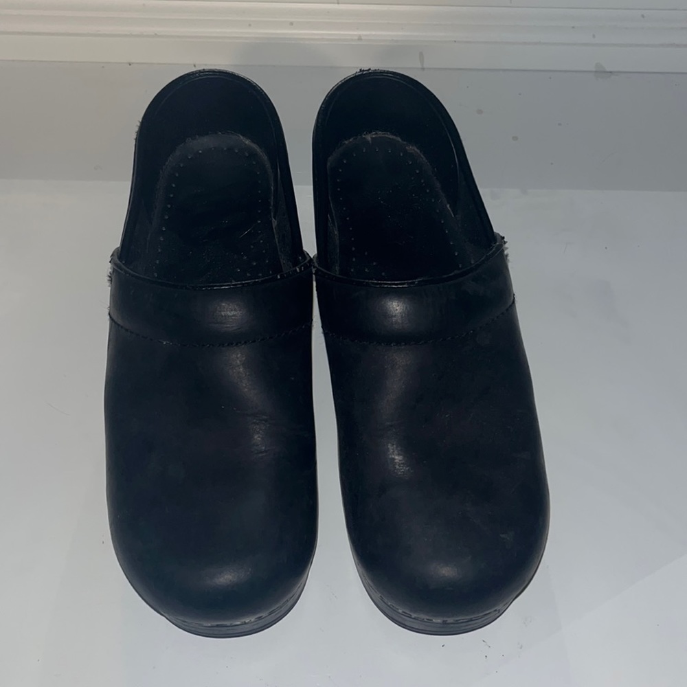 Dansko clogs size 37